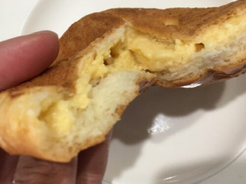 伊藤屋のクリームパン